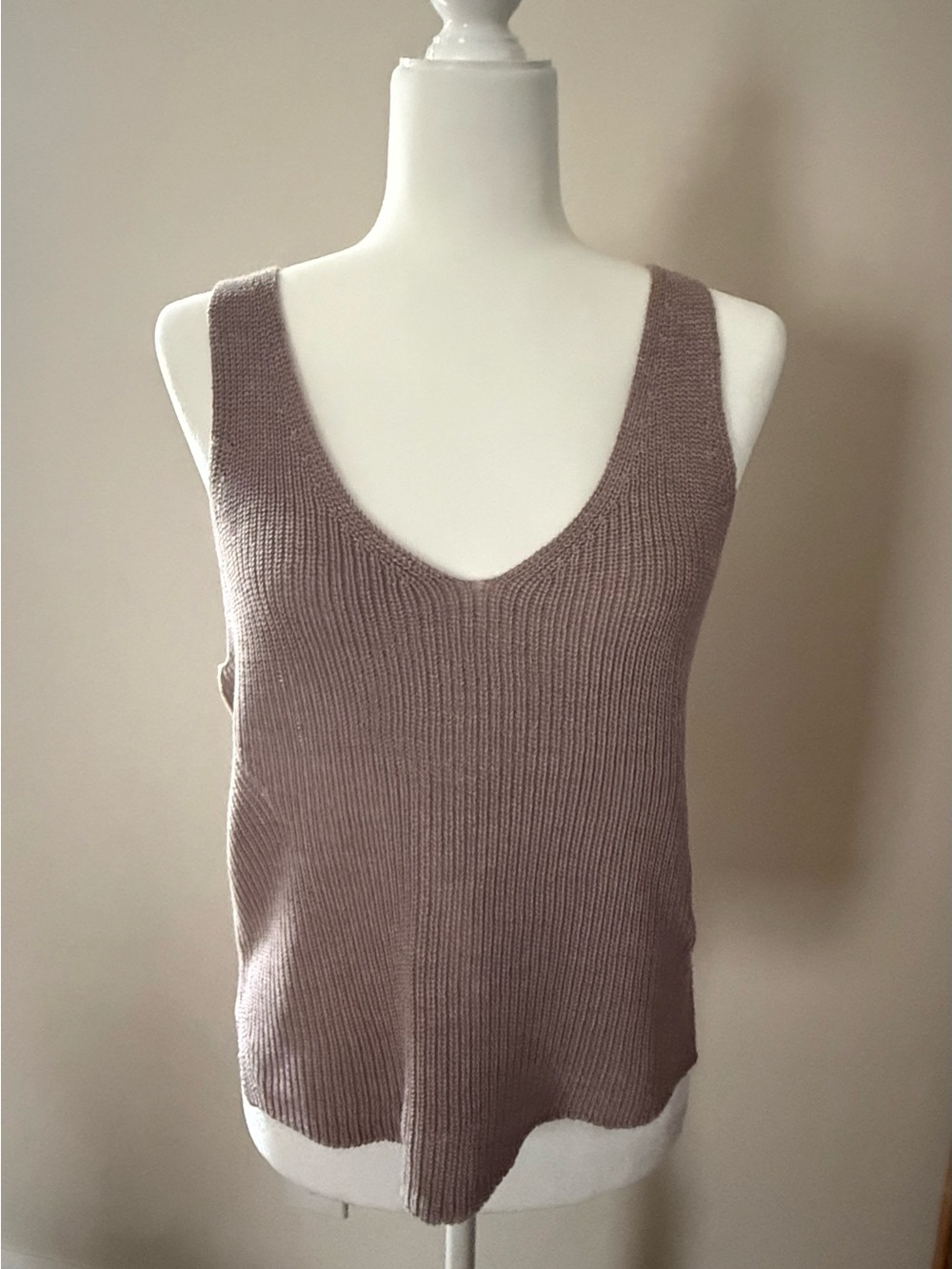 G F Collection Taupe Knit V-Neck Tank Top – Size Small